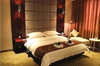 Jinyue Business Hotel Yichuan  Εξωτερικό φωτογραφία