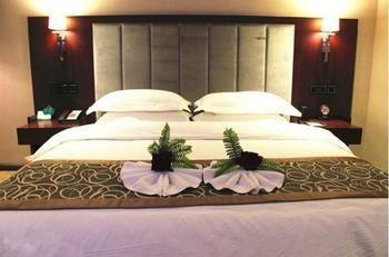 Jinyue Business Hotel Yichuan  Εξωτερικό φωτογραφία